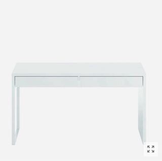 Escritorio blanco nuevo