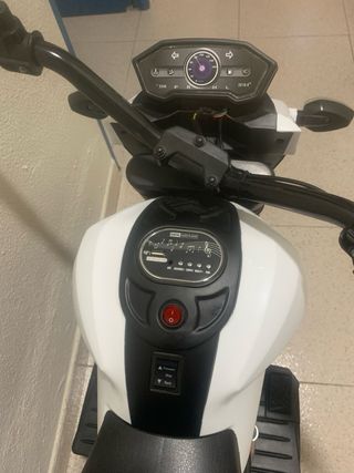 Moto a batería Mito
