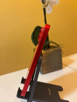 iPhone 14 Rojo ESIM - Como Nuevo