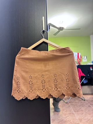 Falda ante marrón talla M