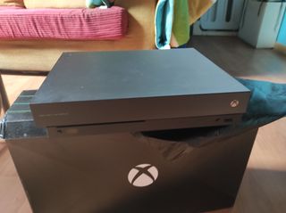 Xbox Project Scorpio Edición Negra/Verde