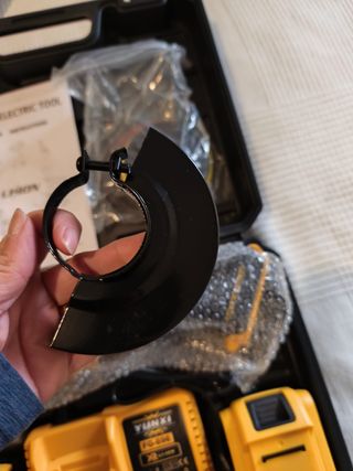 Amoladora YUNXI a batería (sin uso)