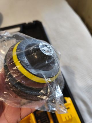 Amoladora YUNXI a batería (sin uso)