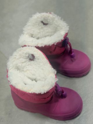 Botas de nieve rosas y moradas Talla 22/23!!!