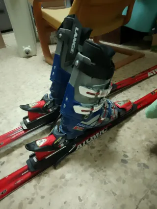 Esquís Atomic 10.22 Race