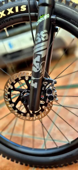 Bicicleta eléctrica Cube