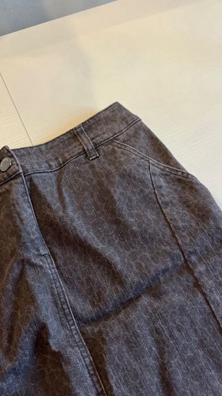 Minigonna fantasia pitonata nera/grigia