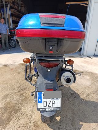 Suzuki V-Strom 650 Trail