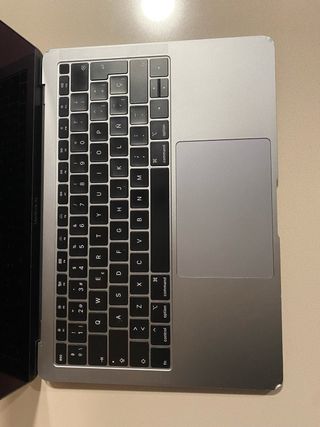 MacBook Air 2019 256GB Gris Espacial