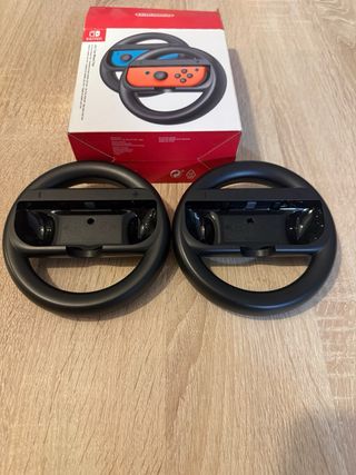 Mario Kart 8 Deluxe + Volantes Nintendo Switch