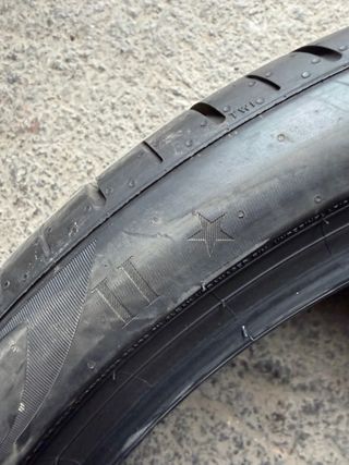 2 Neumáticos Pirelli PZero 315/30 R22 II*