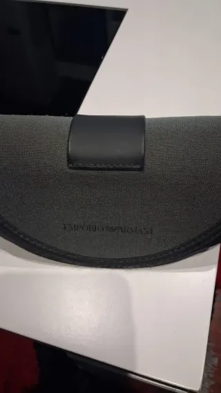 Gafas de sol Emporio Armani originales.