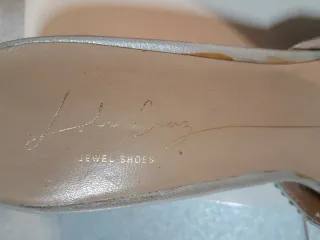 Sandalias Lola Cruz plateadas tacón fino