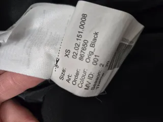 Cazadora polipiel negra