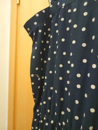 Mono largo azul con lunares