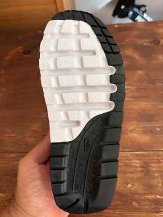 Nike Air Max 1 niño Talla 33.5. Nuevas!!