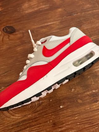 Nike Air Max 1 niño Talla 33.5. Nuevas!!