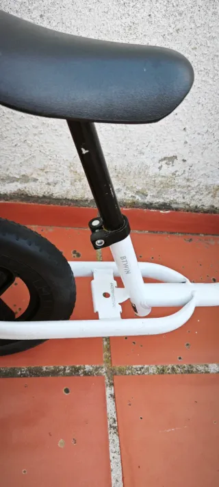 Bici sin pedales Btwin Runride 100