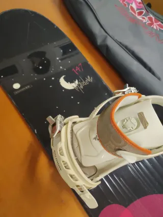 Pack snowboard mujer tabla Salomon, botas y funda