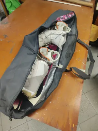 Pack snowboard mujer tabla Salomon, botas y funda