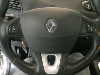 Renault Grand Scenic 2011