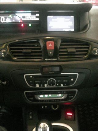 Renault Grand Scenic 2011