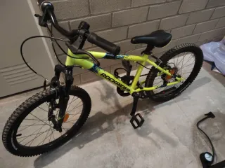 Bicicleta Rockrider 20 niño 6-8 años