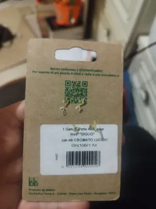 Gancio decorativo a forma di giglio