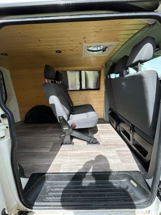 Volkswagen Transporter T5 2011