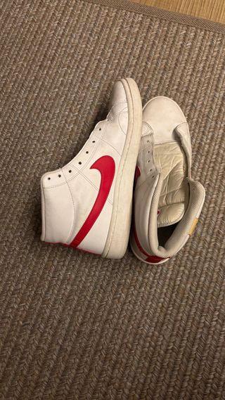 Zapatillas Nike altas rojas y blancas talla 43