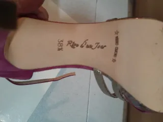 Sandalias R&F Fuccia Talla 38.5