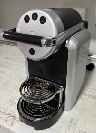 Nespresso zenius profesional