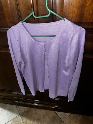 Giacchetta viola con bottoni