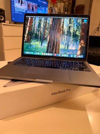 MacBook Pro 13 M2 2022 Gris Espacial