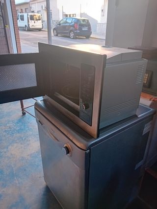 MICROONDAS GRILL PLATEADO 50 EUROS, CARTAGENA