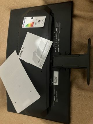 Monitor Curvo Gaming Gigabyte