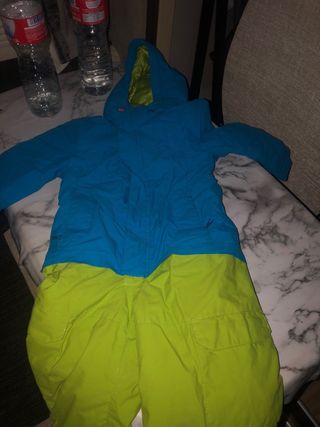 Mono Nieve Quiksilver Niño Talla 4 /5