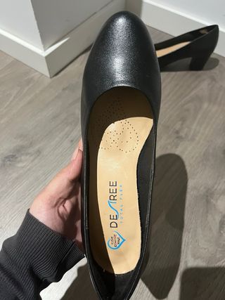 Zapatos de tacón negros