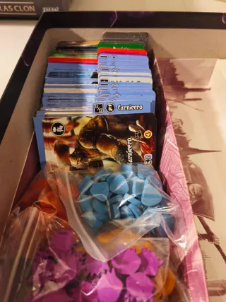 Valeria Reinos de Cartas Juego de Mesa