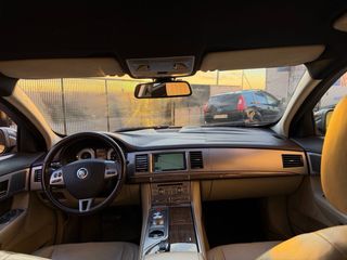 Jaguar XF Portfolio Luxury Premium