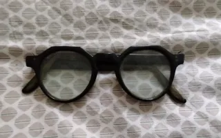 Gafas Vintage Negras y Grises