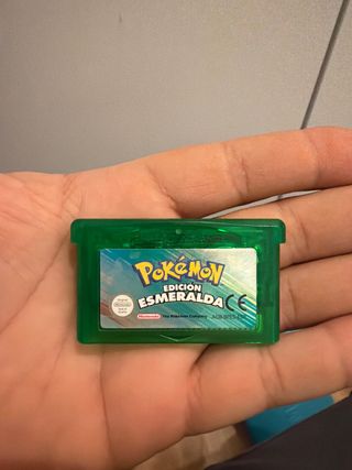 Juego Pokémon Esmeralda Edición Nintendo GBA