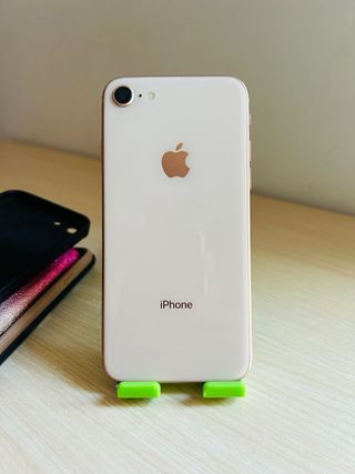 iPhone 7 64GB Crema 81% Batteria