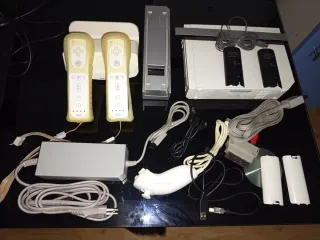 Consola Nintendo Wii Blanca + Accesorios
