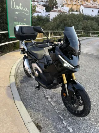 Honda X-ADV 750 2025