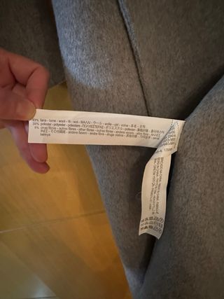 Abrigo con cinturón Zara Lana