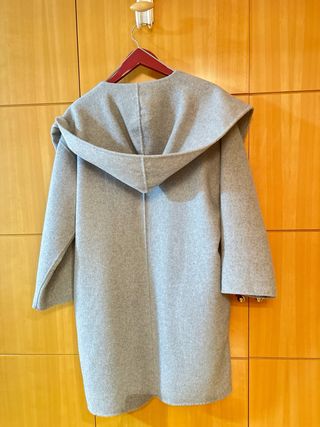 Abrigo con cinturón Zara Lana