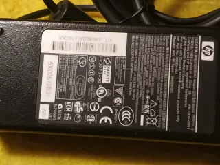 Adaptador HP PPP012L-S 90W