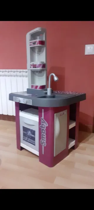 Cocina de juguete Smoby con accesorios