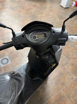 Moto SYM Symphony SR 125 – NUEVA A ESTRENAR